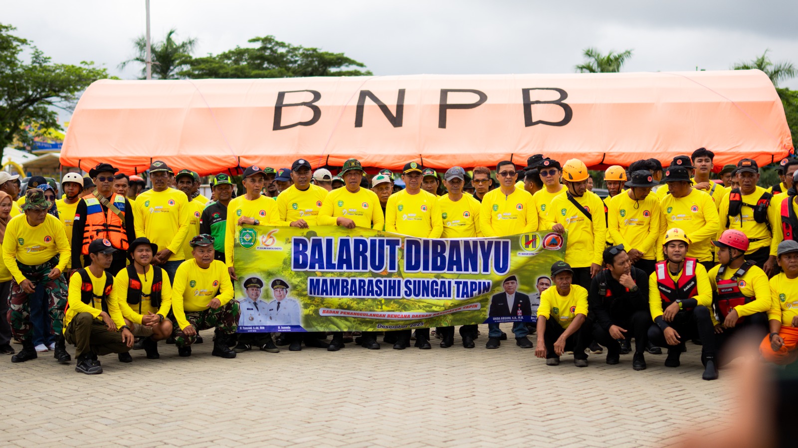 BPBD Tapin Menggelar Kegiatan Balarut di Banyu Sungai Tapin untuk Antisipasi Bencana Banjir 2025