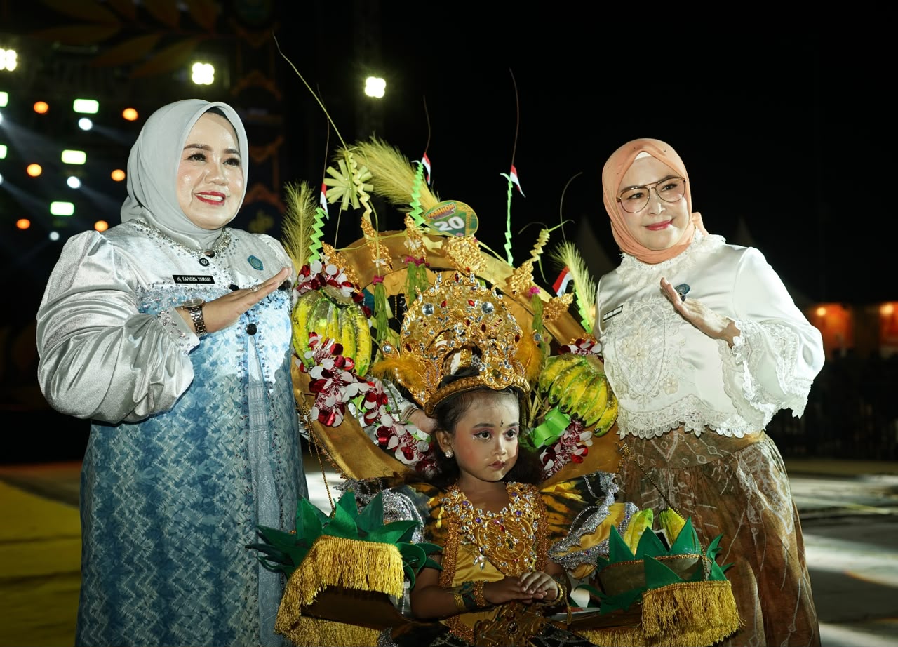 FASHION CARNAVAL TAPIN ART FEST 2026, KREATIVITAS DAN BUDAYA TAMPIL MEMUKAU