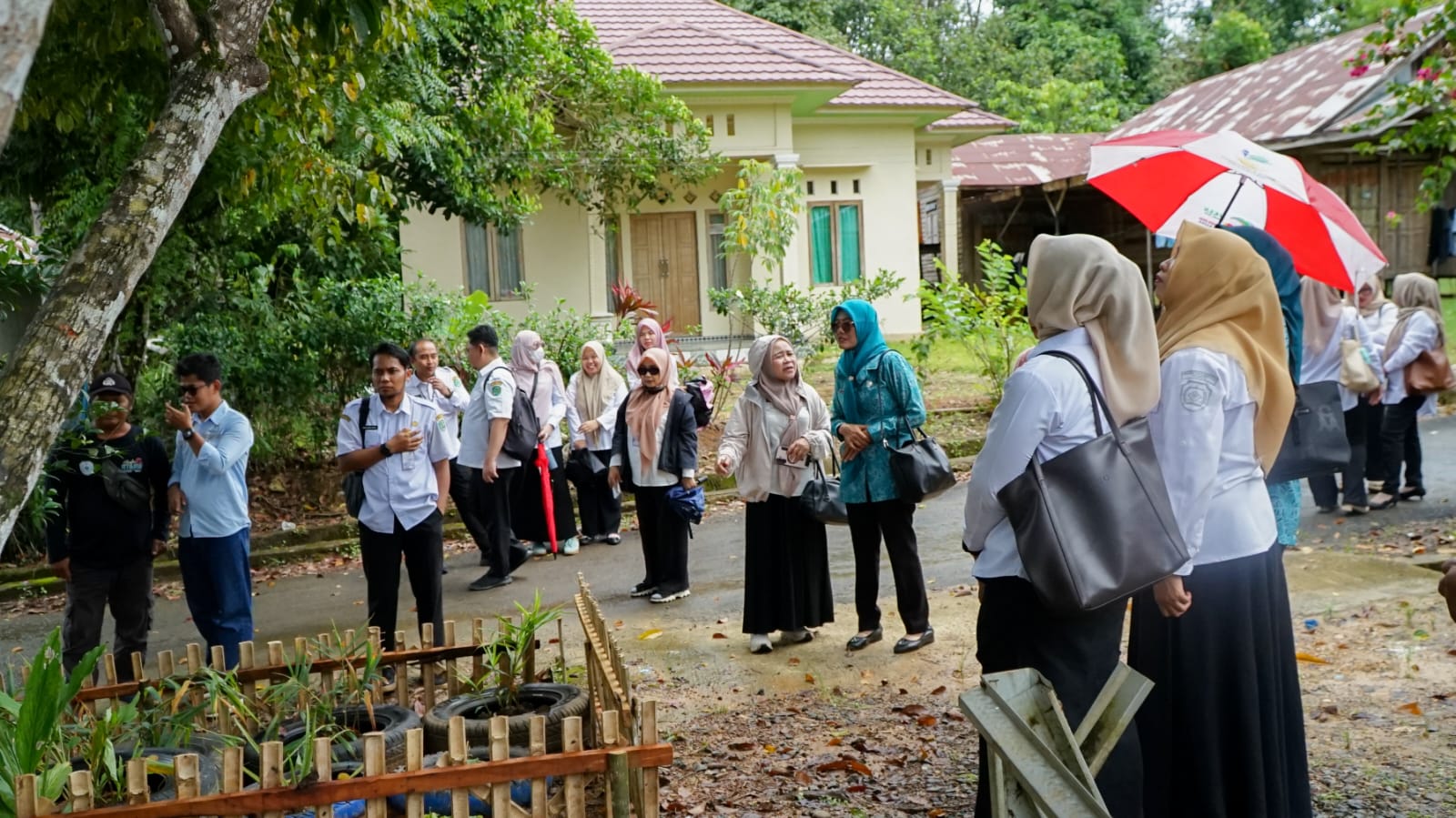 PEMBINAAN PERSIAPAN LOMBA AKU HATINYA PKK TINGKAT PROVINSI KALIMANTAN SELATAN 2026 DIGELAR DI DESA AYUNAN PAPAN