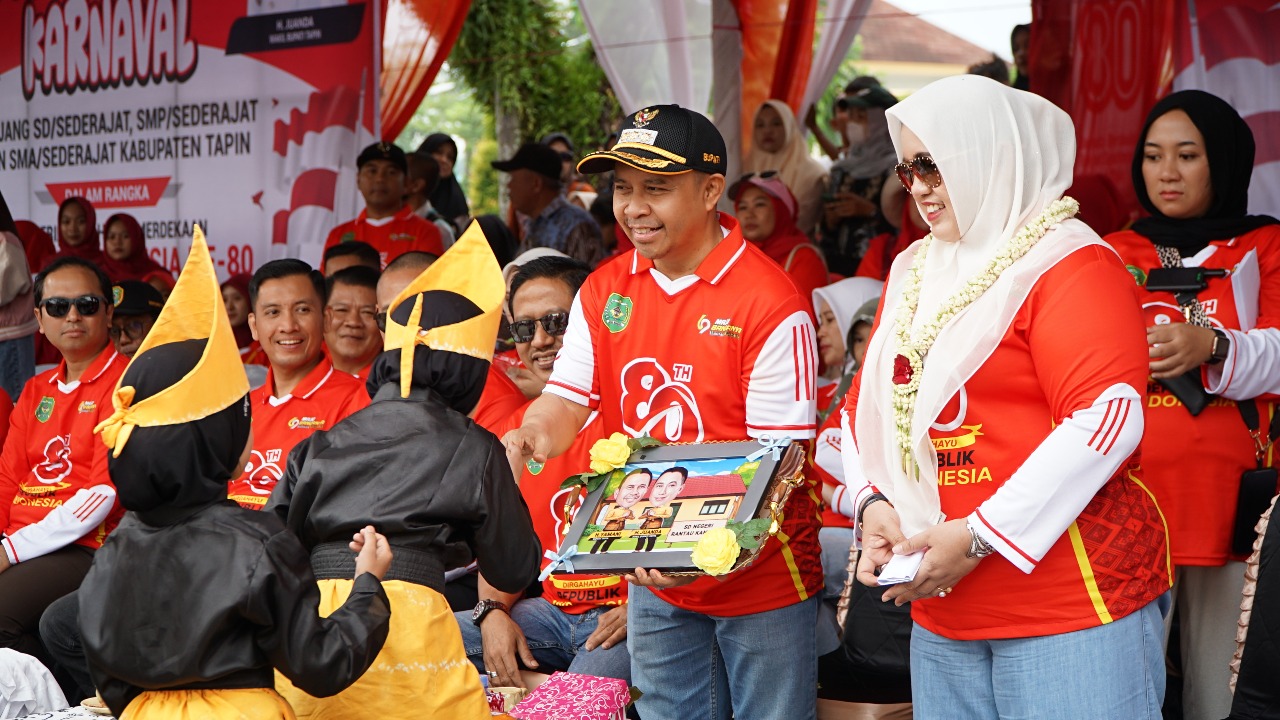Lomba Pawai Karnaval di Siring Rantau Baru Semarakkan HUT ke-80 Kemerdekaan RI