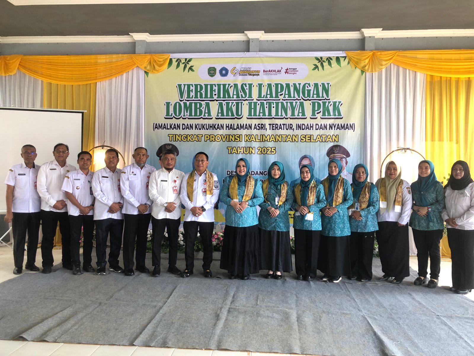Verifikasi Lapangan Lomba Aku Hatinya PKK 2025, Tapin Dukung Penuh Pemanfaatan Pekarangan Rumah