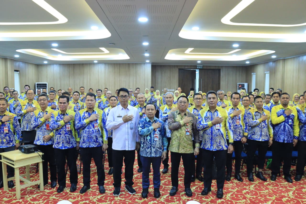 Bupati Tapin Buka Sosialisasi Permendes Nomor 9 Tahun 2024