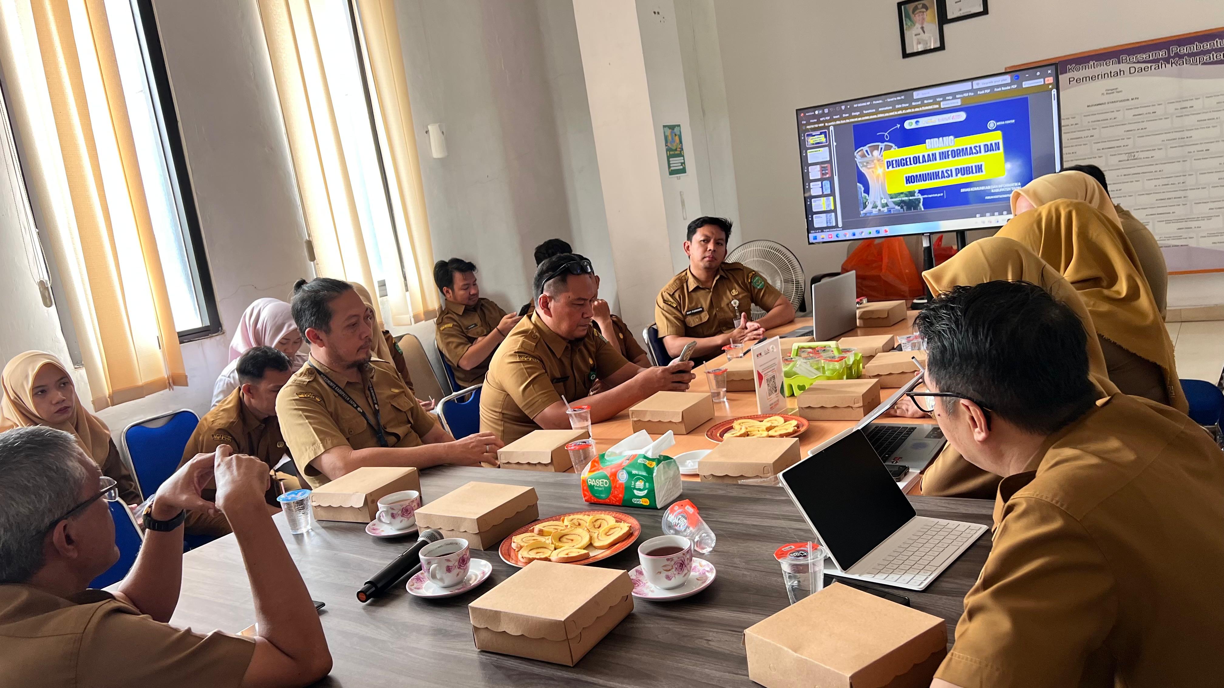 Diskominfo Tapin Gelar Rapat Pemantapan Forum Konsultasi Publik Tahun 2026