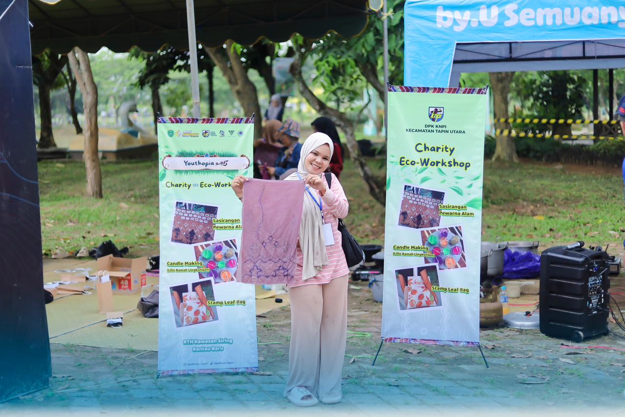Workshop Sasirangan Pewarna Alam Jadi Pembuka Youthopia 2025
