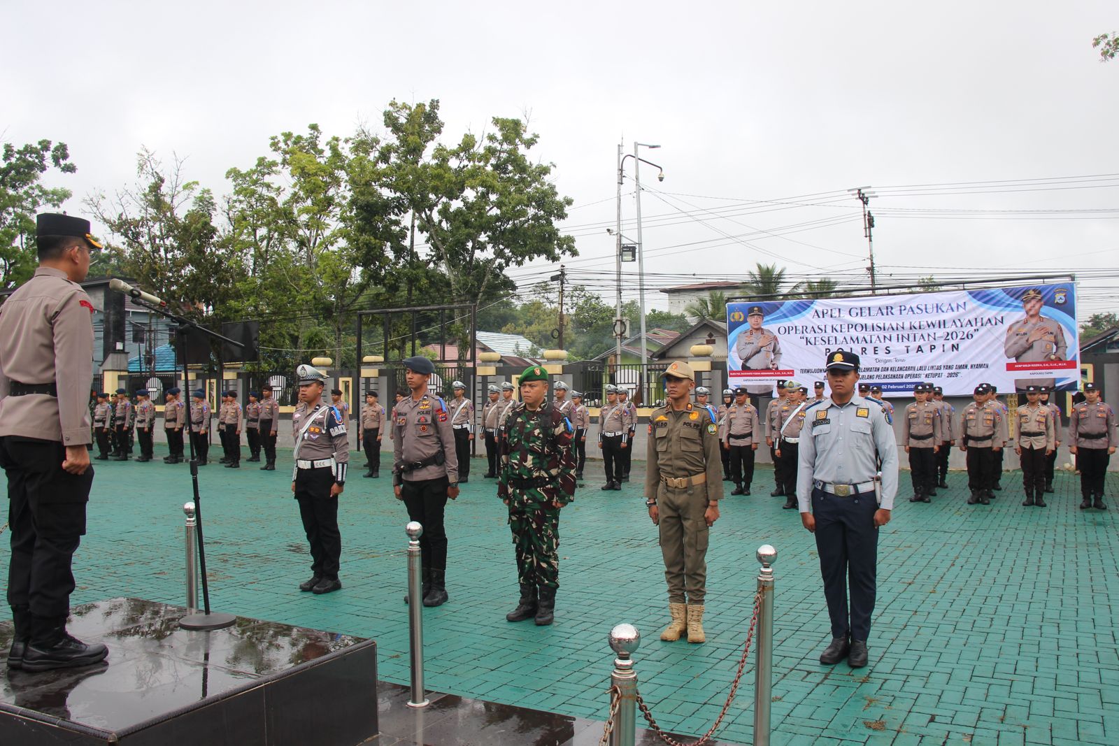 Polres Tapin Melaksanakan Apel Gelar Pasukan Operasi Kepolisian  Kewilayahan “Keselamatan Intan-2026”